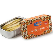 These Briosa Mackerel Fillets in Olive Oil&nbsp;are delicious&nbsp;and will give you an amazing experience with a yummy flavour! Briosa Mackerel Fillets will become a staple in your pantry! Try&nbsp;different new recipes with these mouthwatering sardines. The possibilites are endless.