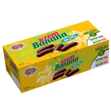 Perfect snack for your evening cravings! Evropa Krem Banana Mini Box contains delicious marshmallows. In every bite, you will taste chocolate-coated banana flavored marshmallows. These are made of real fruit powder and 100% natural color. A sweet delight for all age groups. Order this yummy Evropa Krem Banana Mini Box today and share happiness with your friends.