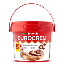 Prepare a mouthwatering breakfast with this creamy chocolate with hazelnut and vanilla flavour. Spread it on crusty toast or make melt-in-mouth sandwiches with this Takovo Eurocrem Hazelnut Spread. It is also a perfect confectionary with wafers or crunchy biscuits. Explore this exotic chocolate cream’s taste with different kinds of dessert. Order Takovo Eurocrem Hazelnut Spread today and experience the taste.