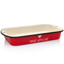 Baking your favorite recipe is much easier now, with this baking pan. Light in weight, Metalac Enamel Baking Pan spreads the batter equally, everywhere in the pan. It bakes faster as it is made of enamel. Prepare your favorite bureks, cakes, and pies in this amazing baking pan. Invite your guests and make delicious recipes, only on Metalac Red Enamel Baking Pan, so hurry! Order today!